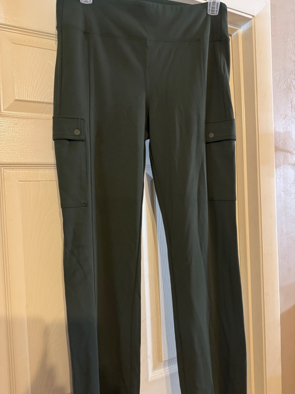 Athleta Olive Green Cargo Leggings with Snap Pockets